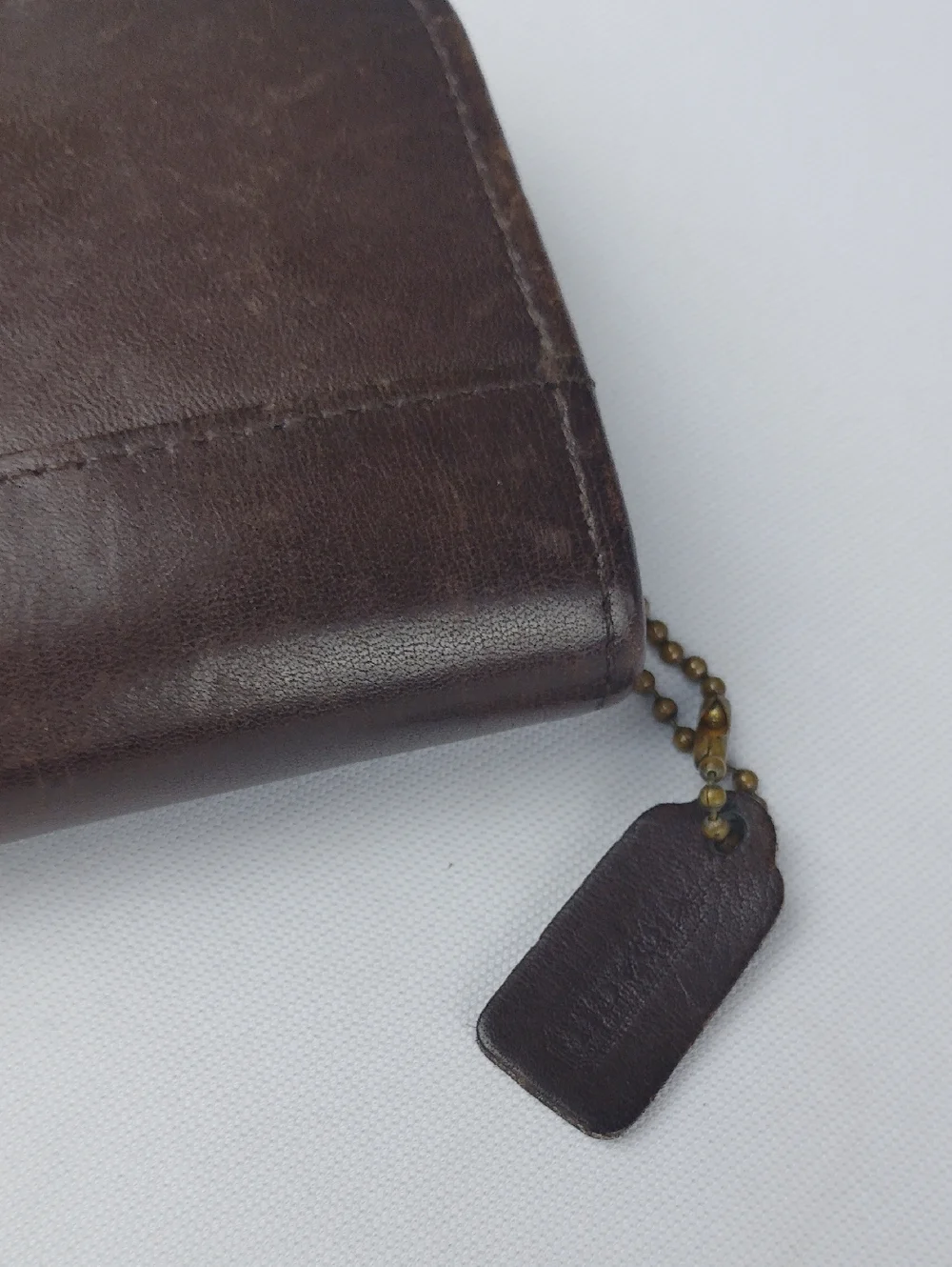 Coach Vintage Brown Leather Zip Wallet. - Picture 8 of 15